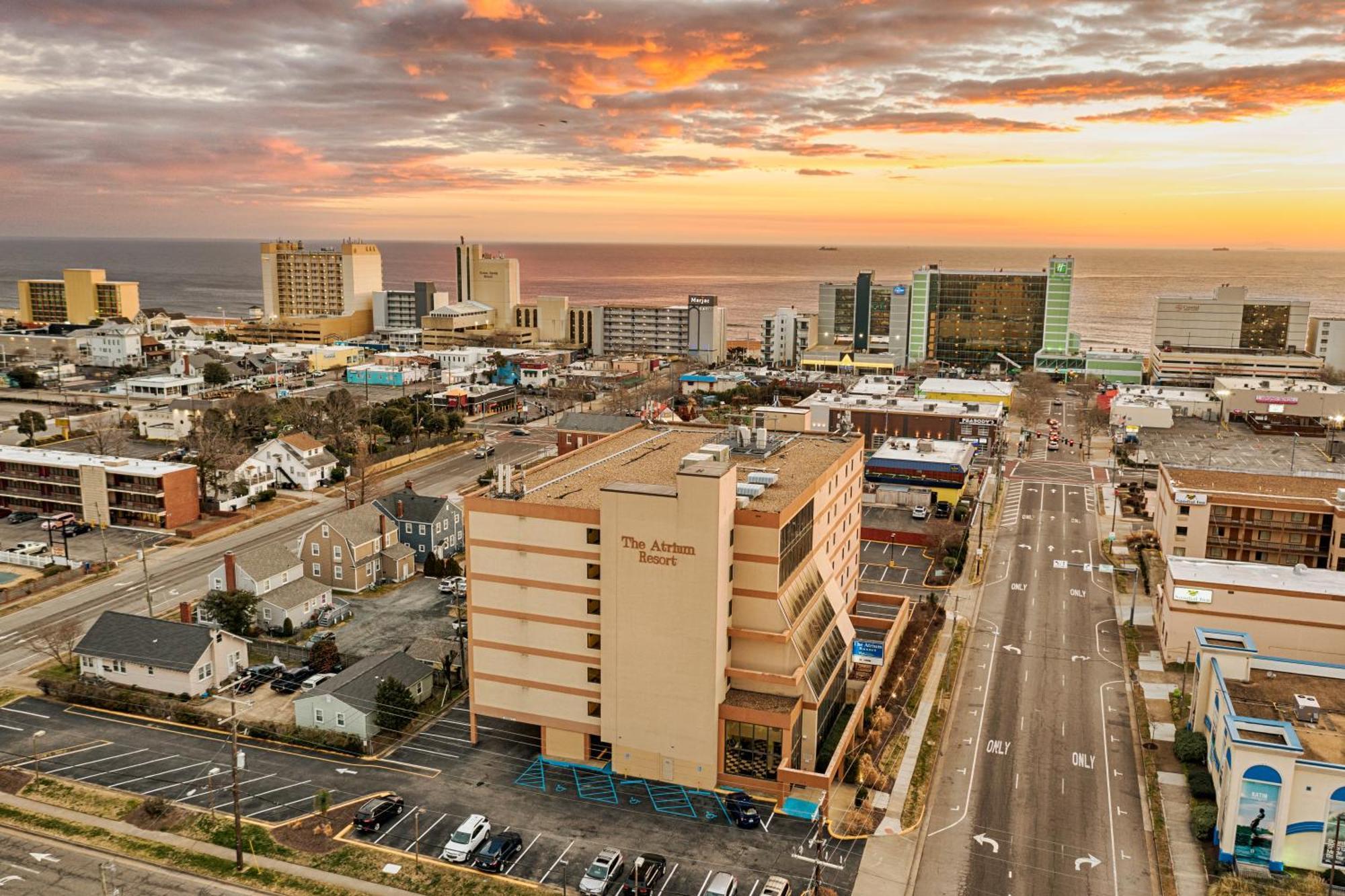 The Atrium Resort, Virginia Beach By Vacatia מראה חיצוני תמונה